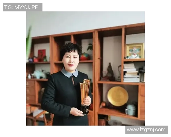 羽毛球场上的奋斗与成长:刘静的深度对话与人生启示